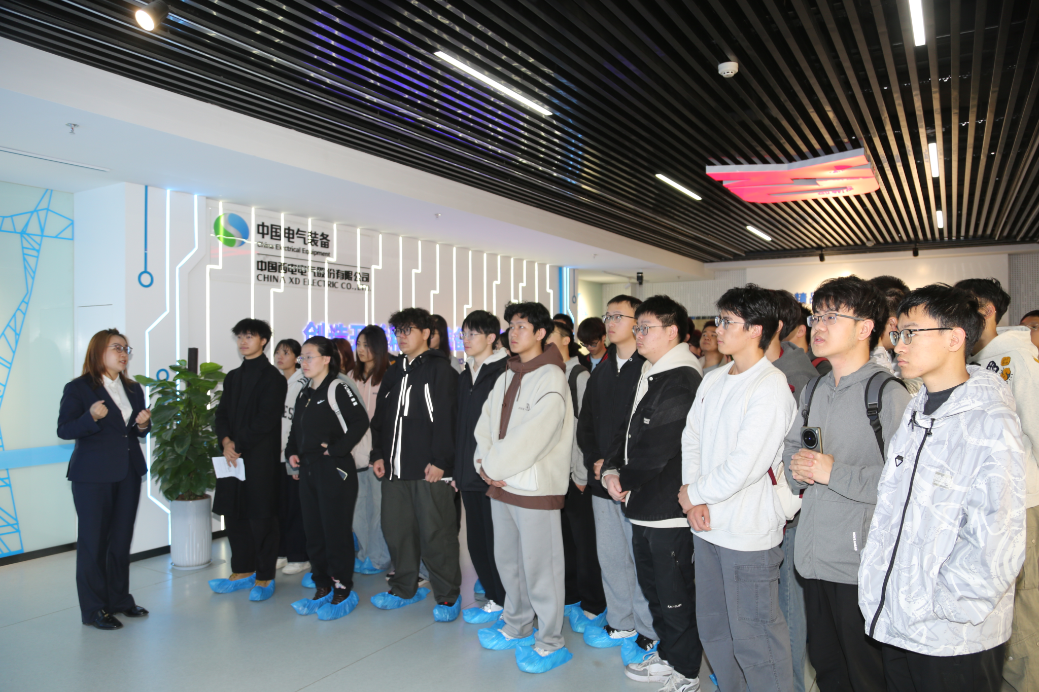 车间铸匠心 材心赴强国——西安理工大学“行走的大思政课”走进西电集团